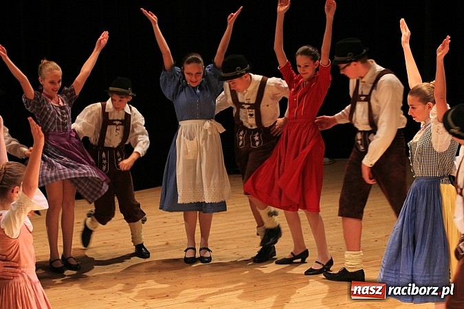 Zdjęcie w galerii na portalu naszraciborz.pl: Arabeska, Aksebara i Łężczok w RCK-u wiadomości z regionu