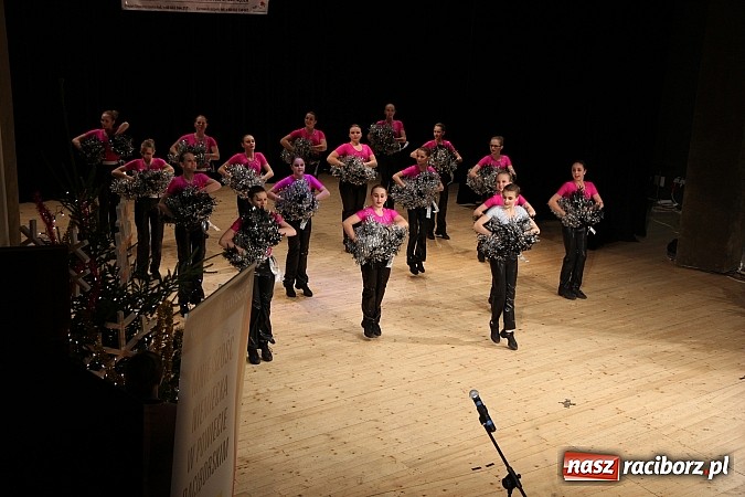 Zdjęcie w galerii na portalu naszraciborz.pl: Arabeska, Aksebara i Łężczok w RCK-u wiadomości z regionu