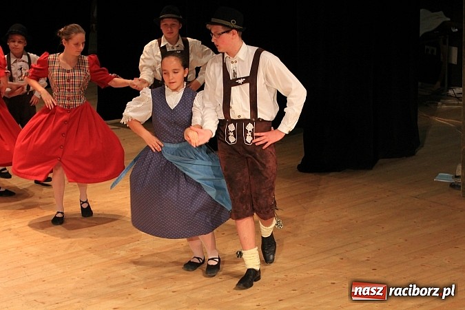 Zdjęcie w galerii na portalu naszraciborz.pl: Arabeska, Aksebara i Łężczok w RCK-u wiadomości z regionu