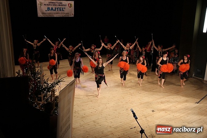 Zdjęcie w galerii na portalu naszraciborz.pl: Arabeska, Aksebara i Łężczok w RCK-u wiadomości z regionu