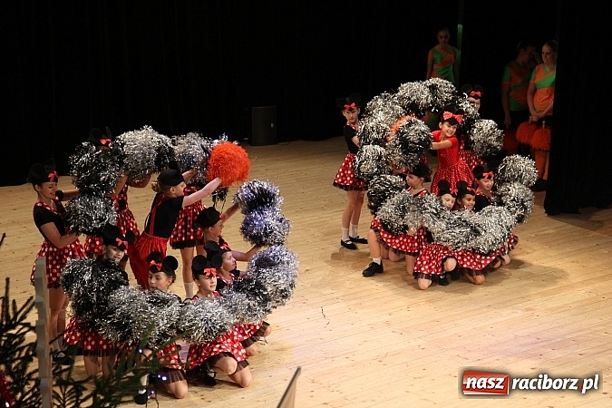 Zdjęcie w galerii na portalu naszraciborz.pl: Arabeska, Aksebara i Łężczok w RCK-u wiadomości z regionu