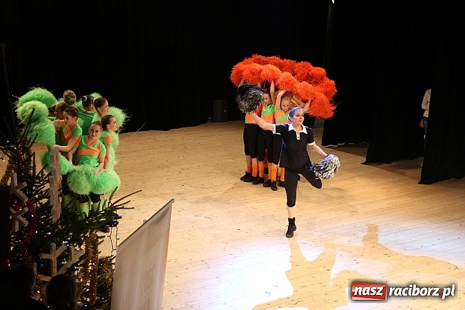 Zdjęcie w galerii na portalu naszraciborz.pl: Arabeska, Aksebara i Łężczok w RCK-u wiadomości z regionu