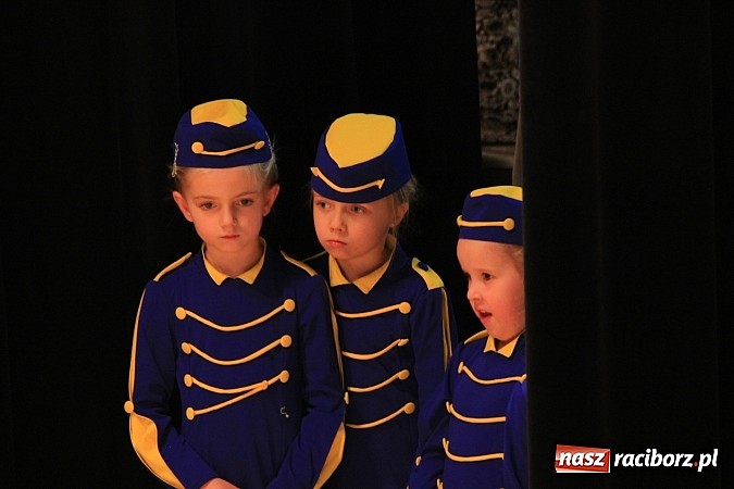 Zdjęcie w galerii na portalu naszraciborz.pl: Arabeska, Aksebara i Łężczok w RCK-u wiadomości z regionu