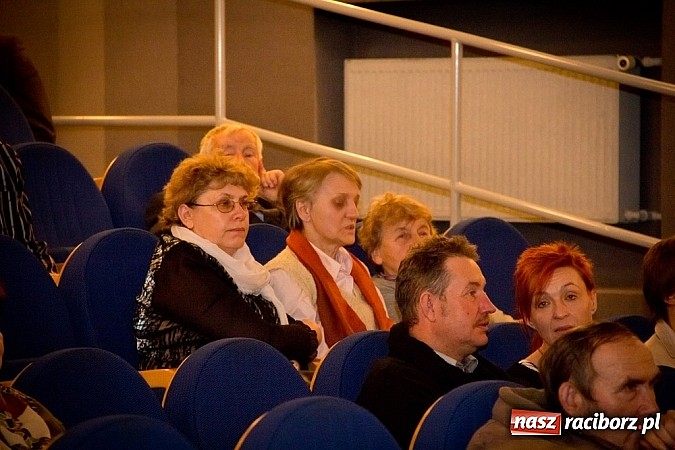 Zdjęcie w galerii na portalu naszraciborz.pl: Medale UNITAS IN VERITATE wręczone wiadomości z regionu