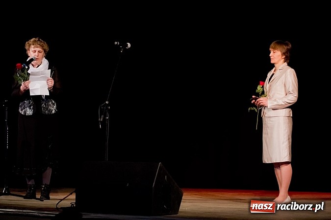 Zdjęcie w galerii na portalu naszraciborz.pl: Medale UNITAS IN VERITATE wręczone wiadomości z regionu