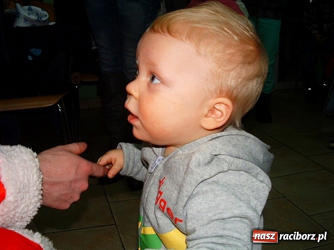 Zdjęcie w galerii na portalu naszraciborz.pl: Spotkanie z Mikołajem w raciborskim Caritasie wiadomości z regionu