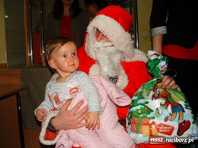 Zdjęcie w galerii na portalu naszraciborz.pl: Spotkanie z Mikołajem w raciborskim Caritasie wiadomości z regionu