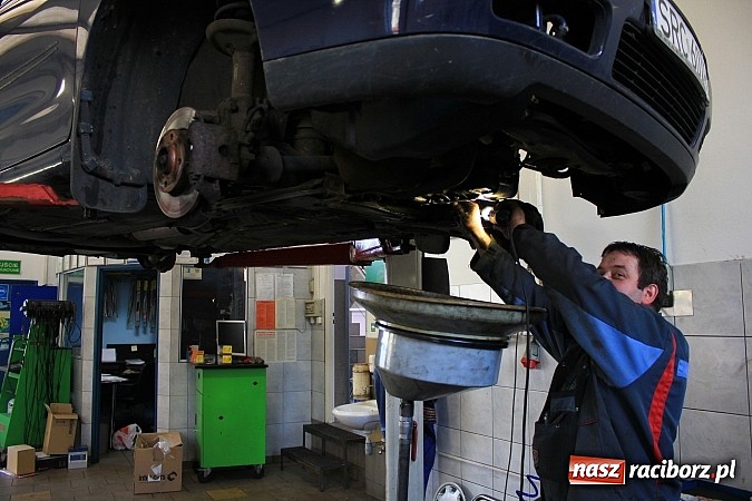 Zdjęcie w galerii na portalu naszraciborz.pl: Profesjonalna obsługa na piątkę z plusem! wiadomości z regionu