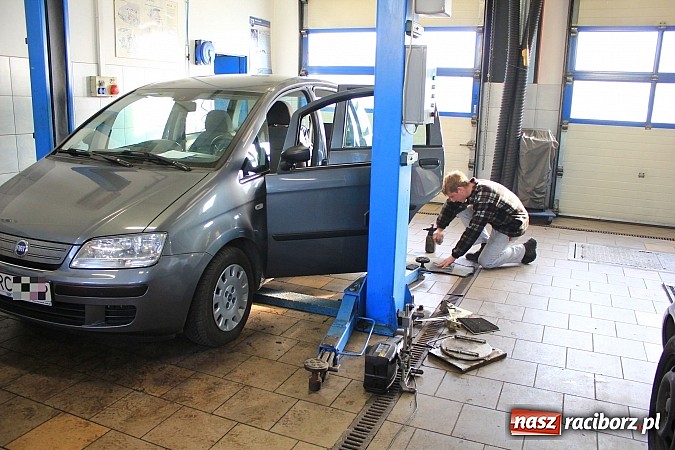 Zdjęcie w galerii na portalu naszraciborz.pl: Profesjonalna obsługa na piątkę z plusem! wiadomości z regionu