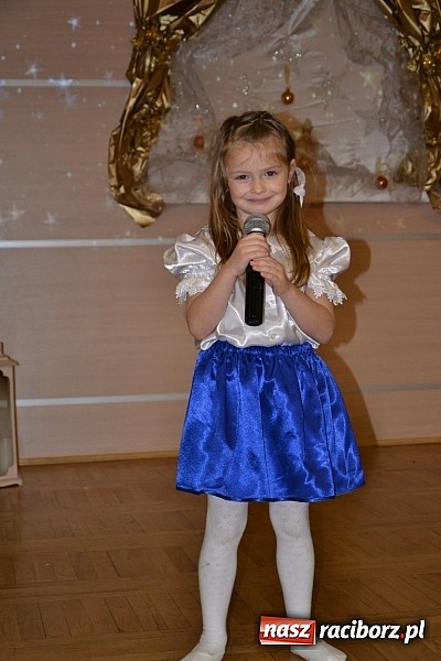 Zdjęcie w galerii na portalu naszraciborz.pl: IX Gminny Przegląd Kolęd i Pastorałek w Centrum Kultury w Tworkowie wiadomości z regionu