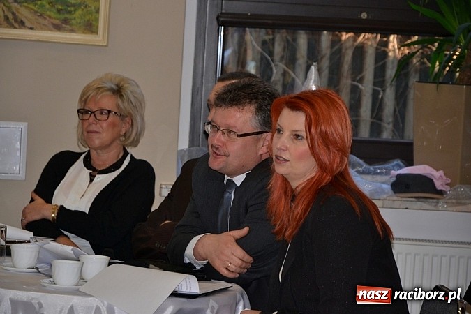 Zdjęcie w galerii na portalu naszraciborz.pl: IX Gminny Przegląd Kolęd i Pastorałek w Centrum Kultury w Tworkowie wiadomości z regionu