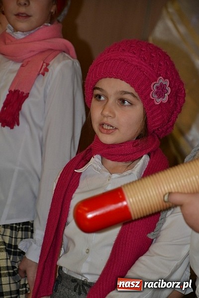 Zdjęcie w galerii na portalu naszraciborz.pl: IX Gminny Przegląd Kolęd i Pastorałek w Centrum Kultury w Tworkowie wiadomości z regionu