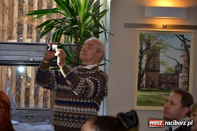 Zdjęcie w galerii na portalu naszraciborz.pl: IX Gminny Przegląd Kolęd i Pastorałek w Centrum Kultury w Tworkowie wiadomości z regionu