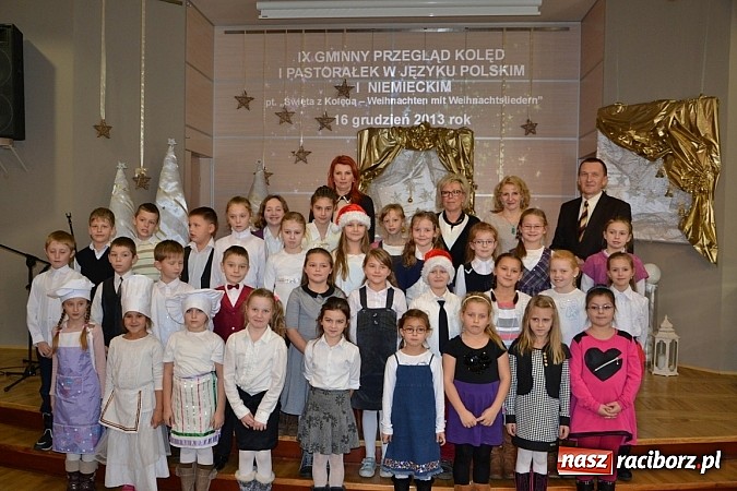 Zdjęcie w galerii na portalu naszraciborz.pl: IX Gminny Przegląd Kolęd i Pastorałek w Centrum Kultury w Tworkowie wiadomości z regionu