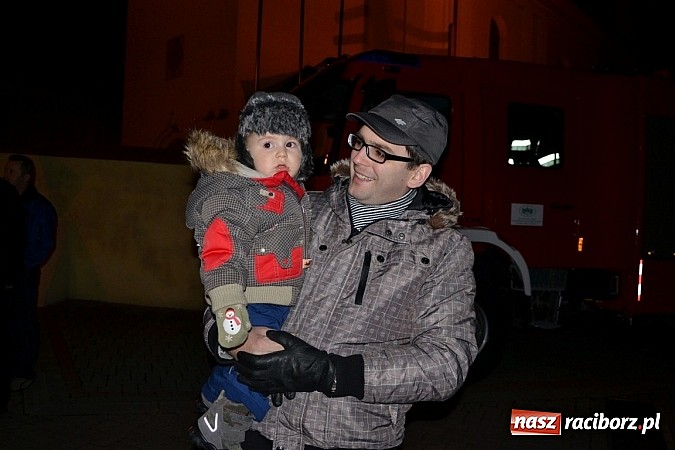 Zdjęcie w galerii na portalu naszraciborz.pl: Pierwszy Weihnachtsmarkt w Krzyżanowicach wiadomości z regionu