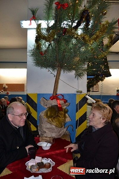 Zdjęcie w galerii na portalu naszraciborz.pl: Pierwszy Weihnachtsmarkt w Krzyżanowicach wiadomości z regionu