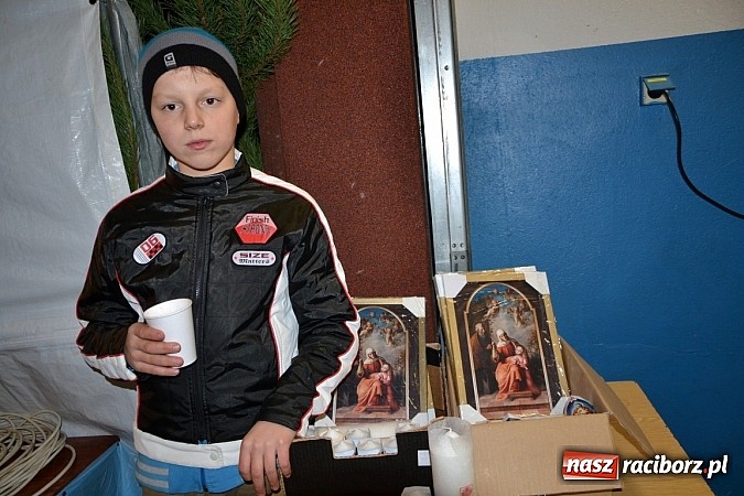 Zdjęcie w galerii na portalu naszraciborz.pl: Pierwszy Weihnachtsmarkt w Krzyżanowicach wiadomości z regionu