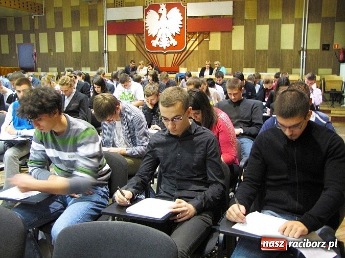 Zdjęcie w galerii na portalu naszraciborz.pl: 100 uczniów starało się o tytuł Lidera Biznesu wiadomości z regionu