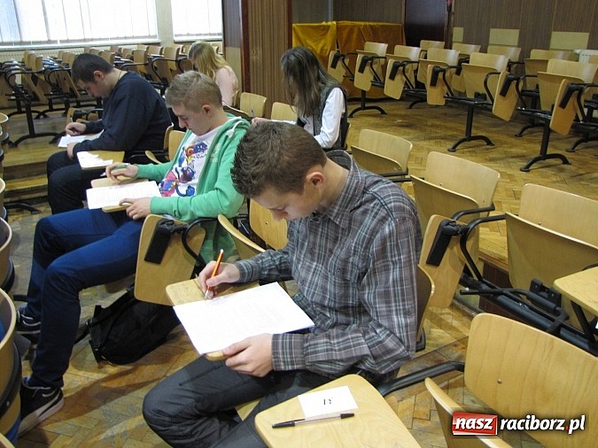 Zdjęcie w galerii na portalu naszraciborz.pl: 100 uczniów starało się o tytuł Lidera Biznesu wiadomości z regionu