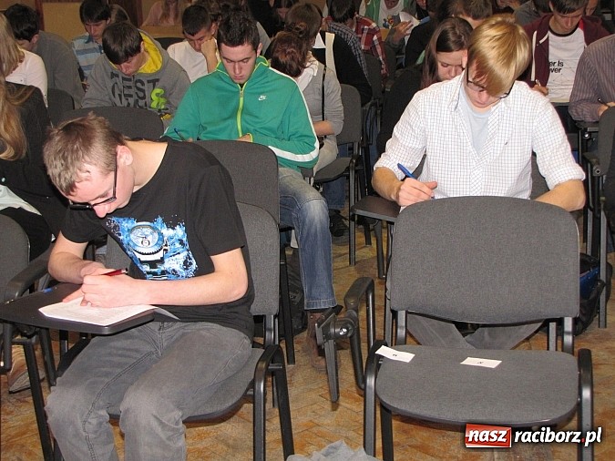 Zdjęcie w galerii na portalu naszraciborz.pl: 100 uczniów starało się o tytuł Lidera Biznesu wiadomości z regionu