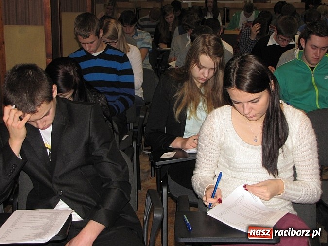 Zdjęcie w galerii na portalu naszraciborz.pl: 100 uczniów starało się o tytuł Lidera Biznesu wiadomości z regionu