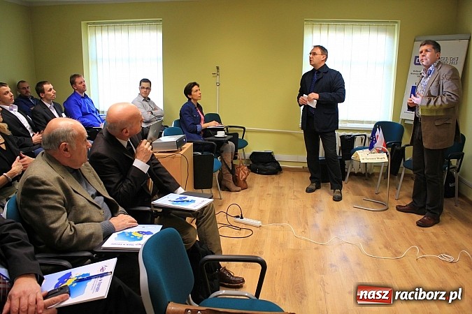 Zdjęcie w galerii na portalu naszraciborz.pl: O kurczących się miastach i niekorzystnej demografii, czyli wykład Tomasza Słupika wiadomości z regionu