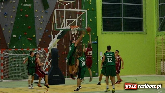 Zdjęcie w galerii na portalu naszraciborz.pl: Młodzi koszykarze wygrali w Gliwicach wiadomości z regionu