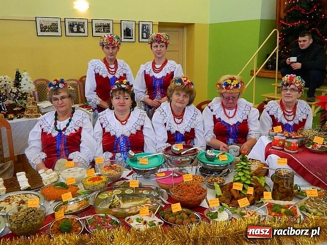 Zdjęcie w galerii na portalu naszraciborz.pl: Świąteczne przysmaki na kobylskich stołach wiadomości z regionu