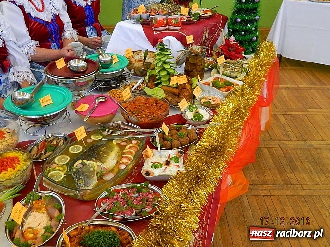 Zdjęcie w galerii na portalu naszraciborz.pl: Świąteczne przysmaki na kobylskich stołach wiadomości z regionu