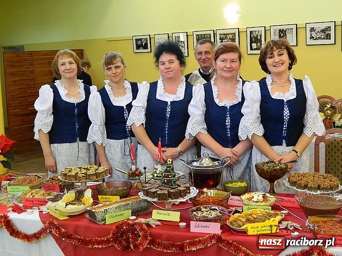 Zdjęcie w galerii na portalu naszraciborz.pl: Świąteczne przysmaki na kobylskich stołach wiadomości z regionu
