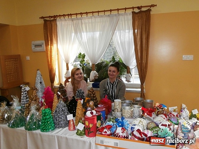 Zdjęcie w galerii na portalu naszraciborz.pl: Świąteczne przysmaki na kobylskich stołach wiadomości z regionu