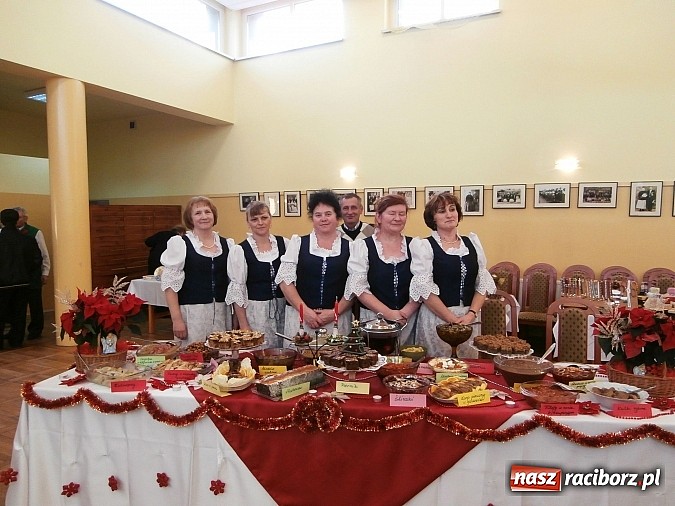 Zdjęcie w galerii na portalu naszraciborz.pl: Świąteczne przysmaki na kobylskich stołach wiadomości z regionu