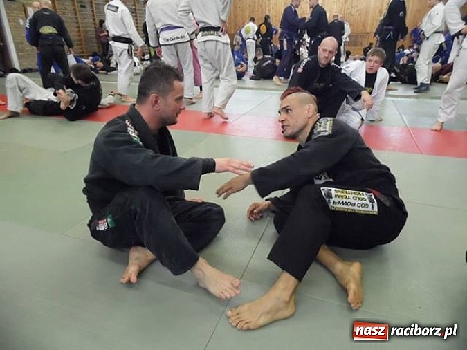 Zdjęcie w galerii na portalu naszraciborz.pl: Łamatorzy na seminarium z Macaco wiadomości z regionu