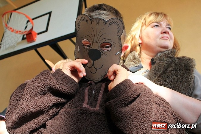 Zdjęcie w galerii na portalu naszraciborz.pl: Radosne i wzruszające jasełka w ZSS wiadomości z regionu