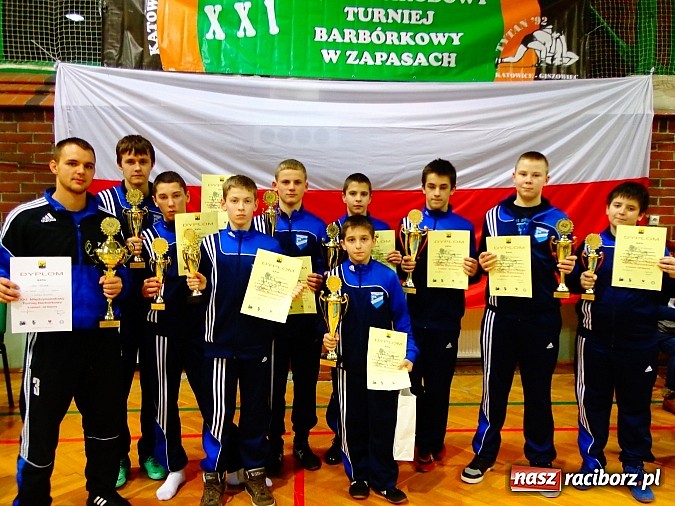 Zdjęcie w galerii na portalu naszraciborz.pl: Zapaśnicy Unii Racibórz znów najlepsi wiadomości z regionu