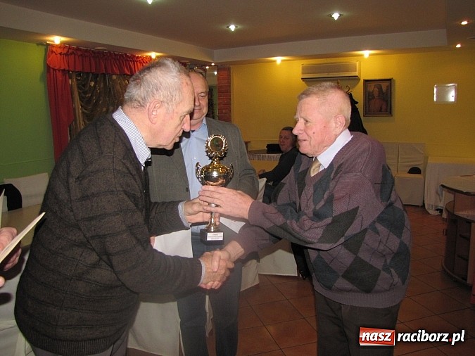 Zdjęcie w galerii na portalu naszraciborz.pl: Brydżyści żyją dłużej wiadomości z regionu