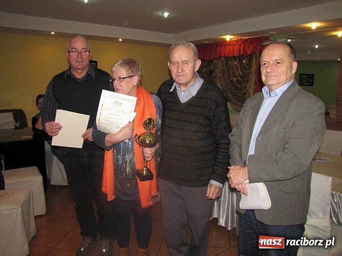 Zdjęcie w galerii na portalu naszraciborz.pl: Brydżyści żyją dłużej wiadomości z regionu