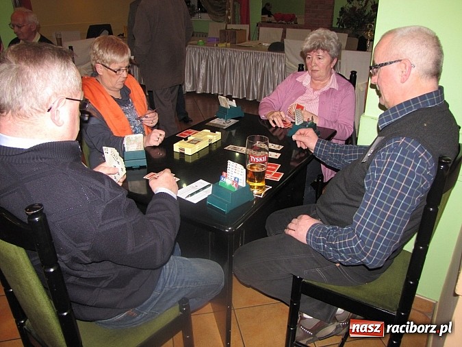 Zdjęcie w galerii na portalu naszraciborz.pl: Brydżyści żyją dłużej wiadomości z regionu