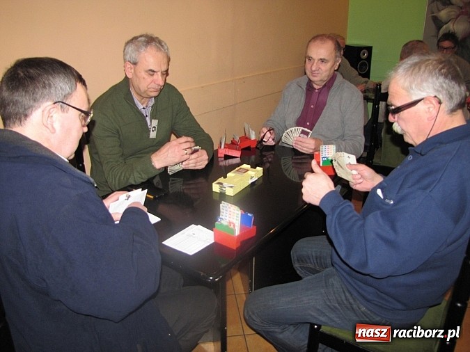 Zdjęcie w galerii na portalu naszraciborz.pl: Brydżyści żyją dłużej wiadomości z regionu