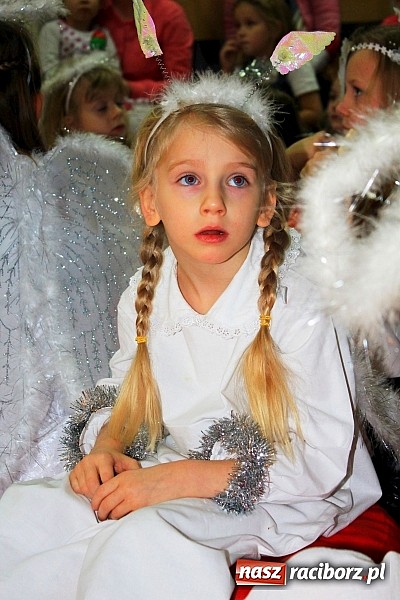 Zdjęcie w galerii na portalu naszraciborz.pl: W bibliotece zabrzmiały kolędy i pastorałki wiadomości z regionu