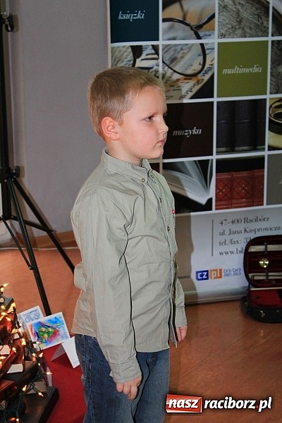 Zdjęcie w galerii na portalu naszraciborz.pl: W bibliotece zabrzmiały kolędy i pastorałki wiadomości z regionu