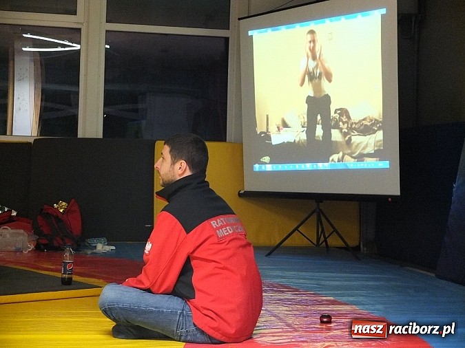 Zdjęcie w galerii na portalu naszraciborz.pl: W Łamatorze prowadzą zajęcia profilaktyczne wiadomości z regionu