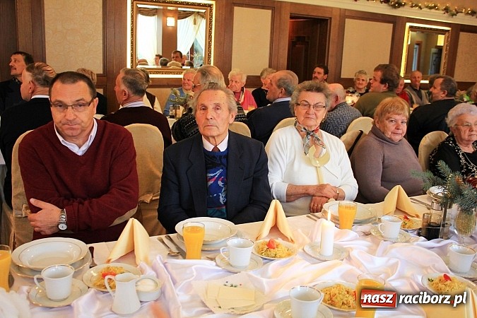 Zdjęcie w galerii na portalu naszraciborz.pl: Wigilia dla chorych i samotnych... wiadomości z regionu