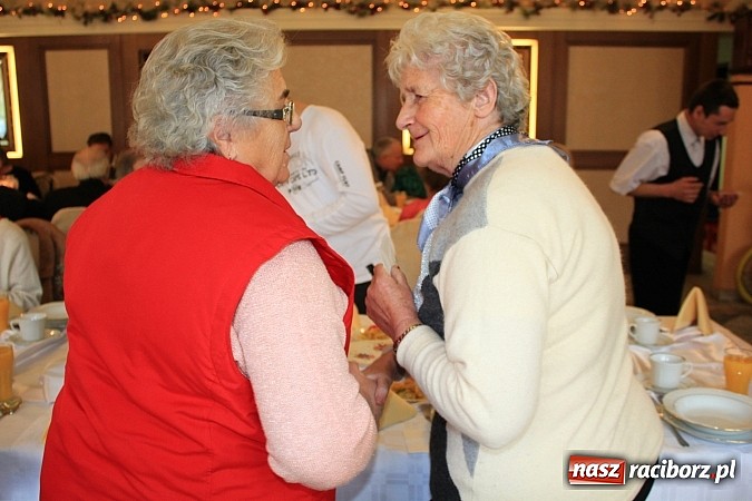 Zdjęcie w galerii na portalu naszraciborz.pl: Wigilia dla chorych i samotnych... wiadomości z regionu