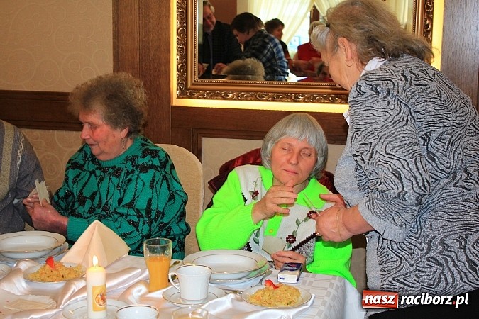 Zdjęcie w galerii na portalu naszraciborz.pl: Wigilia dla chorych i samotnych... wiadomości z regionu