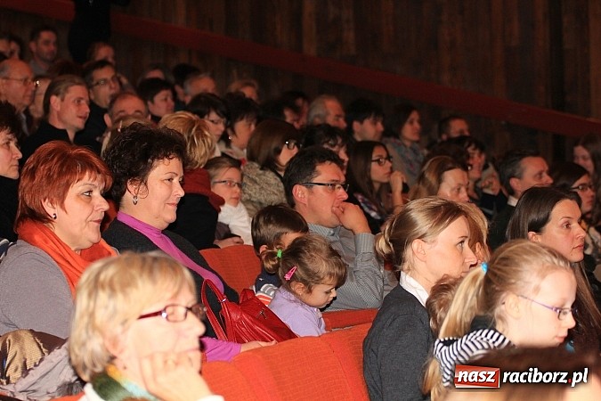 Zdjęcie w galerii na portalu naszraciborz.pl: Tradycyjny koncert kolęd w Szkole Muzycznej wiadomości z regionu
