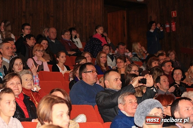 Zdjęcie w galerii na portalu naszraciborz.pl: Tradycyjny koncert kolęd w Szkole Muzycznej wiadomości z regionu