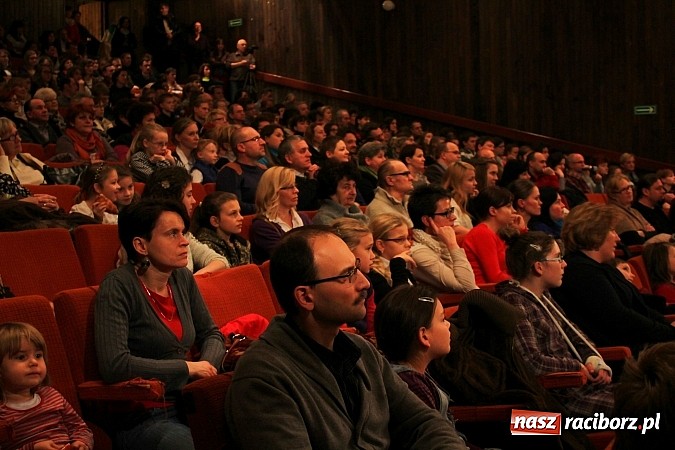Zdjęcie w galerii na portalu naszraciborz.pl: Tradycyjny koncert kolęd w Szkole Muzycznej wiadomości z regionu