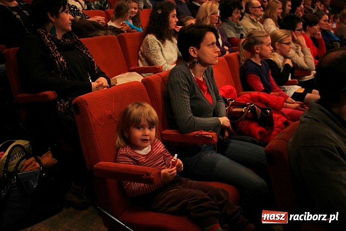 Zdjęcie w galerii na portalu naszraciborz.pl: Tradycyjny koncert kolęd w Szkole Muzycznej wiadomości z regionu