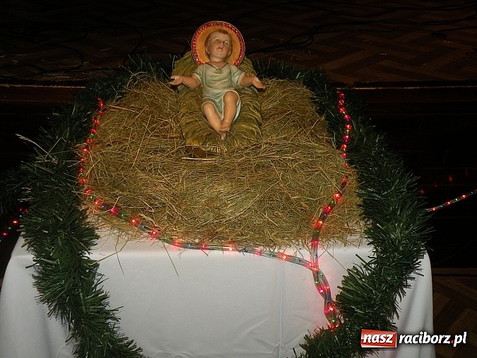 Zdjęcie w galerii na portalu naszraciborz.pl: Jasełkowy wieczór w MDK-u wiadomości z regionu